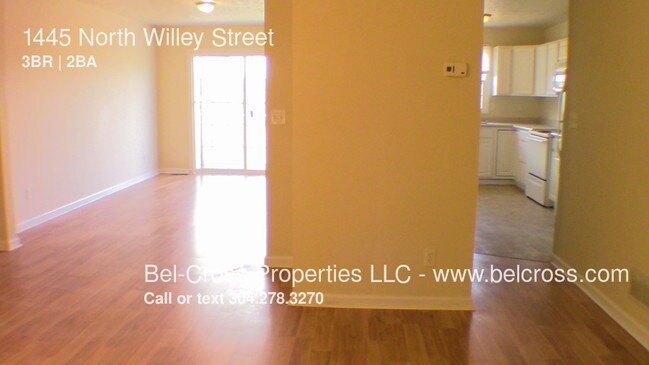 Foto del edificio - 1445 N Willey St