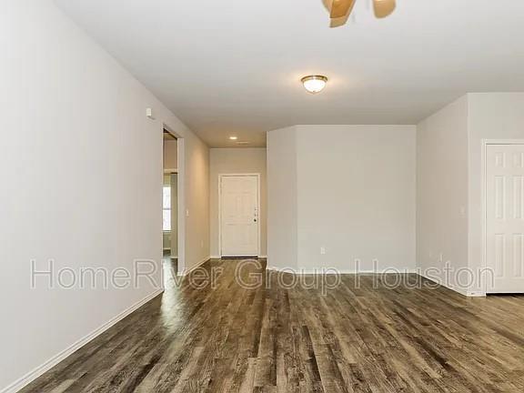 Building Photo - 20723 Southern Wds Blvd