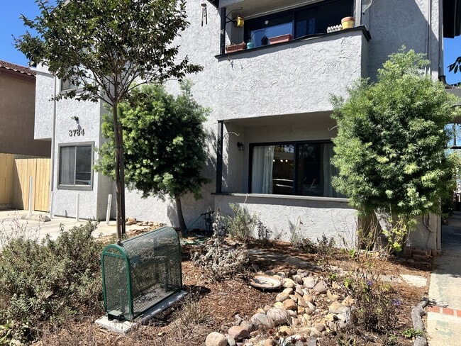 Building Photo - 3784 Pershing Ave