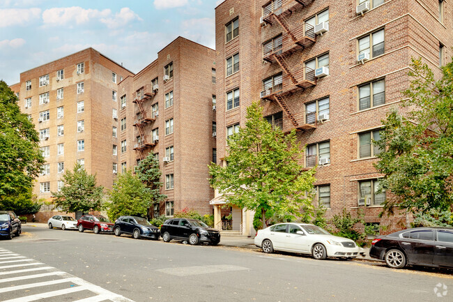 6787-6809 Calle de la cabina - Booth Street Owners corp