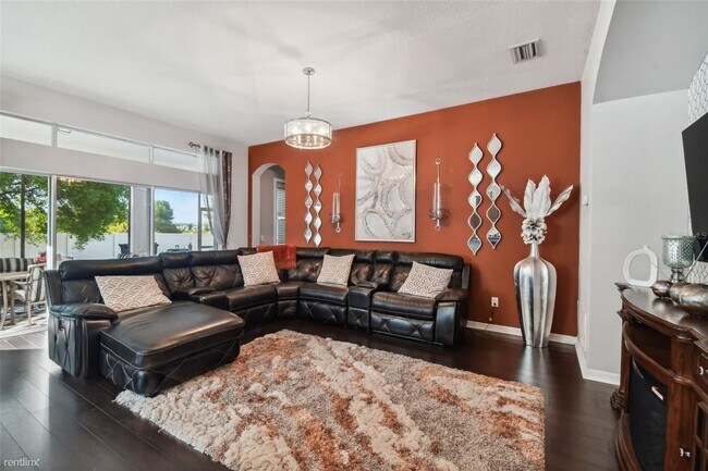 Building Photo - 4 br, 3 bath House - 7910 R Camden Woods D...