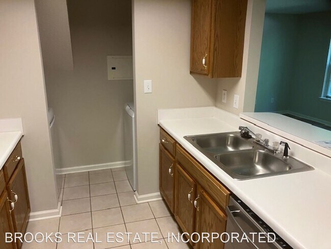 Building Photo - 2 br, 2.5 bath House - 608 Settlement Drive