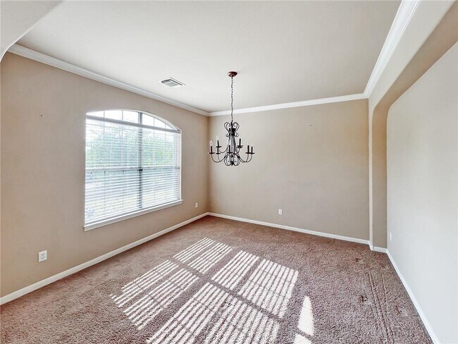 Building Photo - 7800 Journeyville Dr
