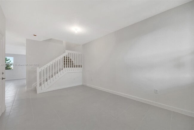 Foto del edificio - 2813 SE 25th Ave