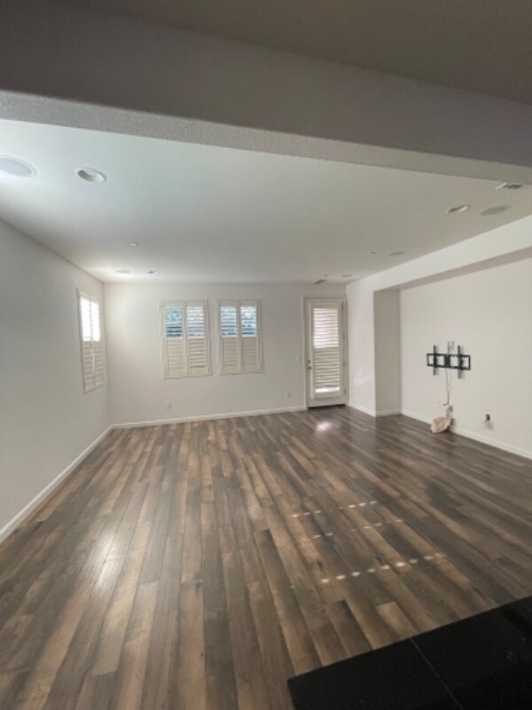 Building Photo - 518 Chaparral Loop