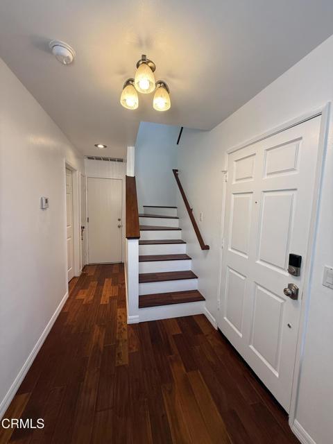 Foto del edificio - 137 E Scott St