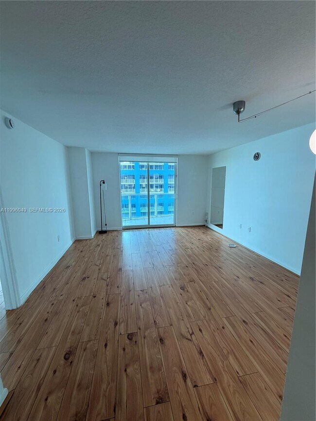 Foto del edificio - 2101 Brickell Ave