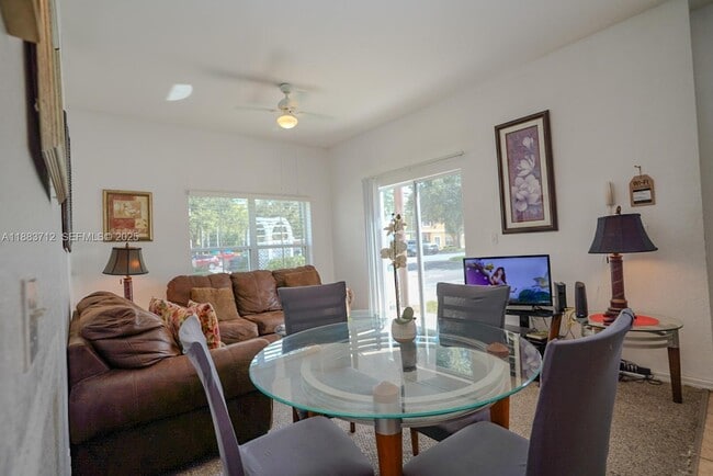 Foto del edificio - 2270 San Vital Dr