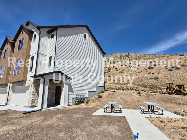 Foto del edificio - 2172 Cape Fox Way