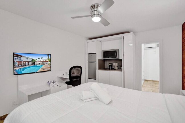 Foto del edificio - 3215 NE 7th St