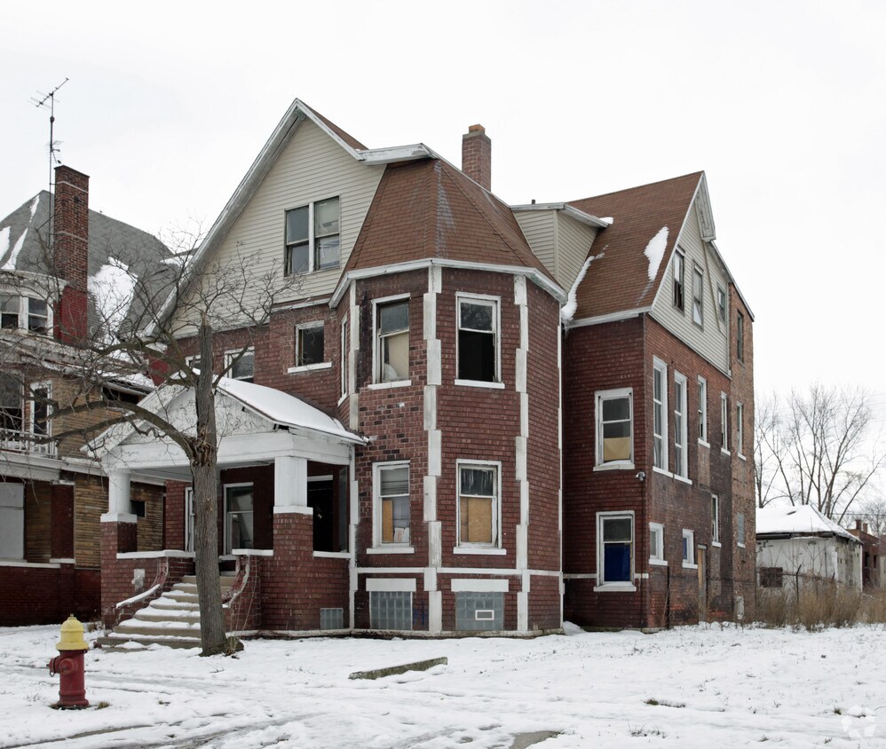 Primary Photo - 261 Chandler St