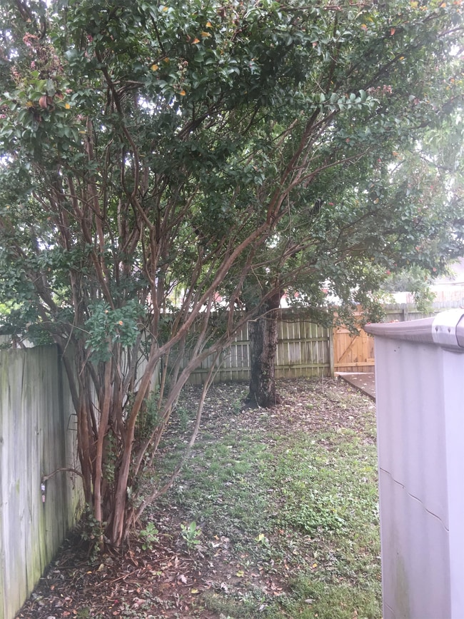 Foto del edificio - 6891 Manslick Rd