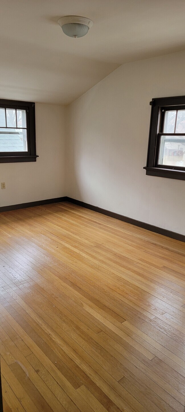 Building Photo - 3174 N 41st St
