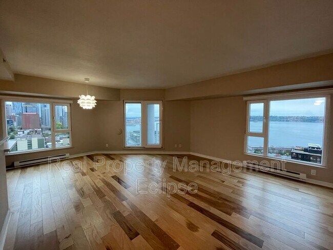 Foto del edificio - 121 Vine St