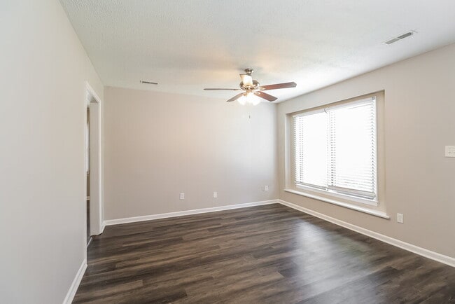 Building Photo - 3407 Pine Meadow Dr