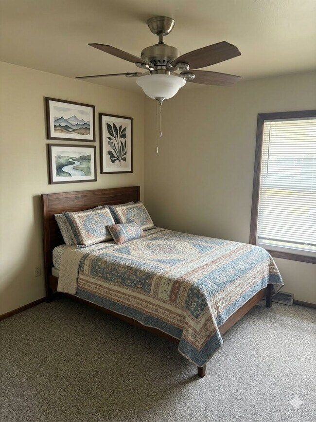 Dormitorio 1 - S71W14890 Westcot Dr