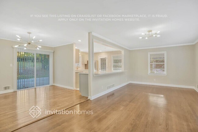 Foto del edificio - 3715 Wisteria Ln SW