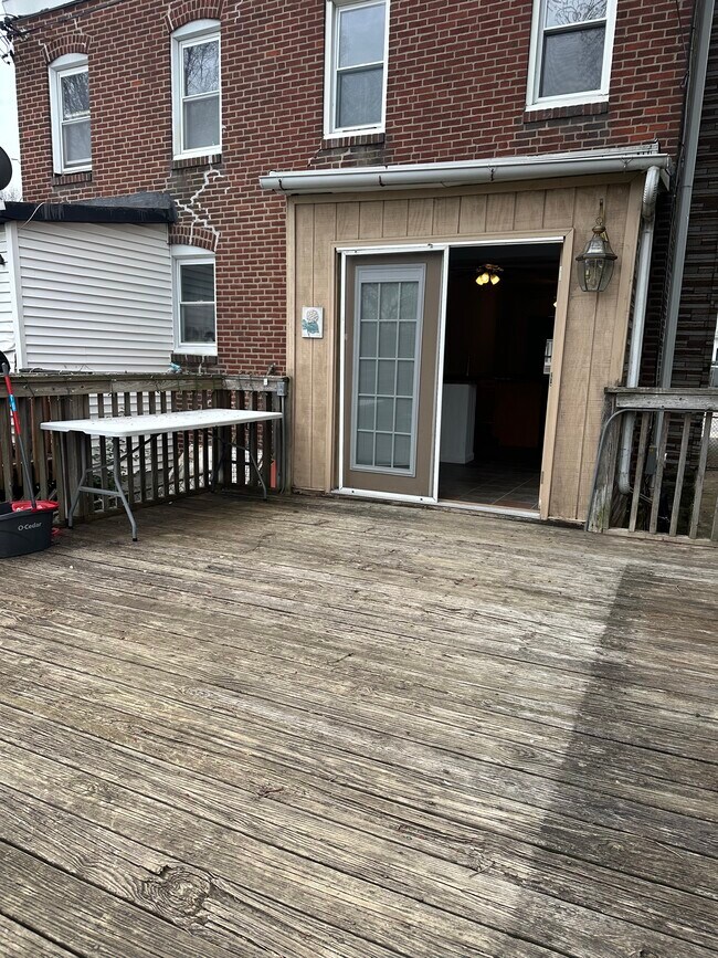 Back Porch (2) - 7239 Montour St