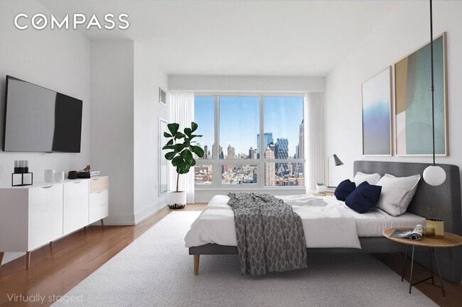 Building Photo - 350 W 42nd St