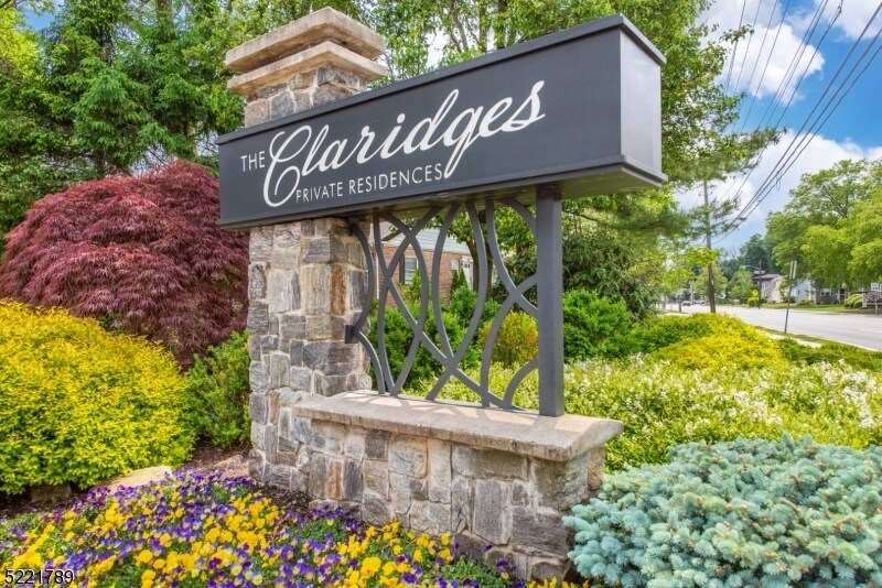 Primary Photo - 1 Claridge Dr