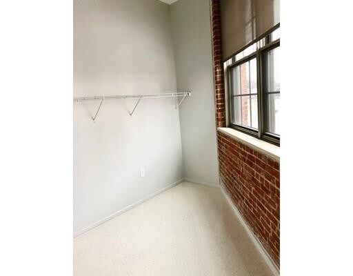 Foto del edificio - 275 Medford St