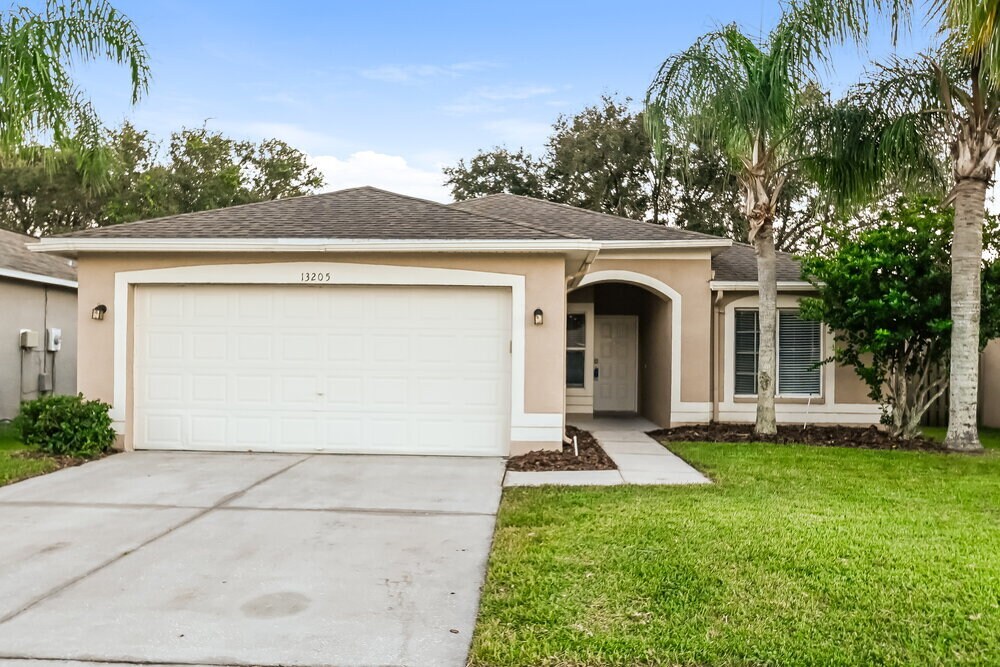 Foto principal - 13205 Prestwick Creek Dr