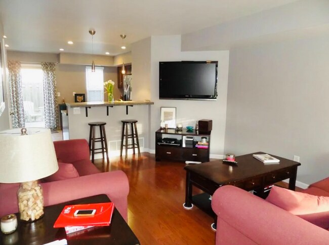 Foto del edificio - 1100 Merrimar Cir N