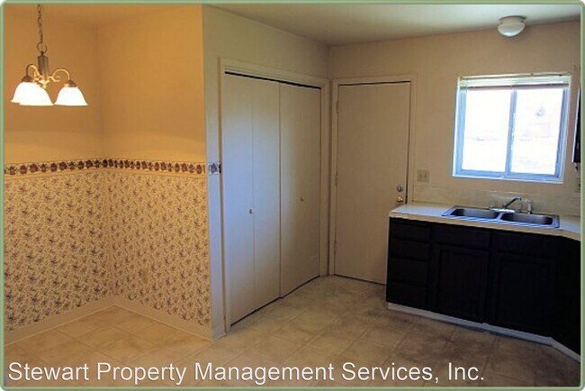 Building Photo - 5973 Marius Dr