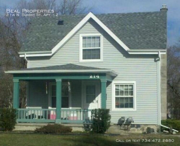 Primary Photo - 214 N Summit St