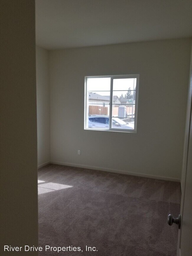 Building Photo - 4 br, 2 bath House - 579 Tolman Way