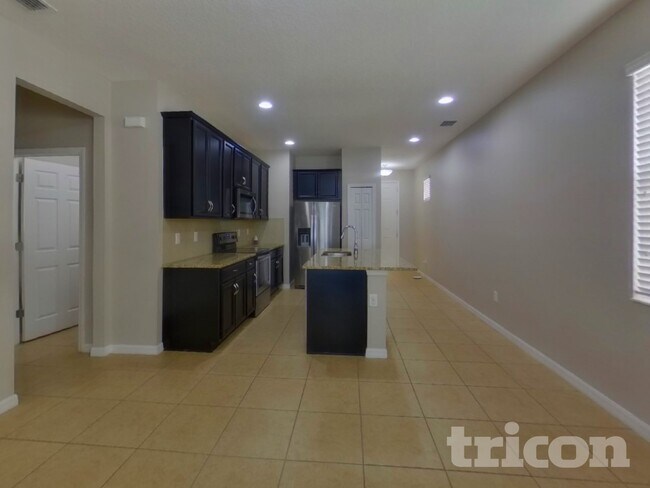 Building Photo - 2446 Waxwing Wy