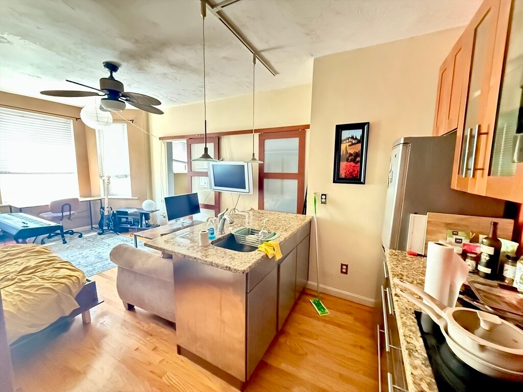 Primary Photo - 65 Burbank St
