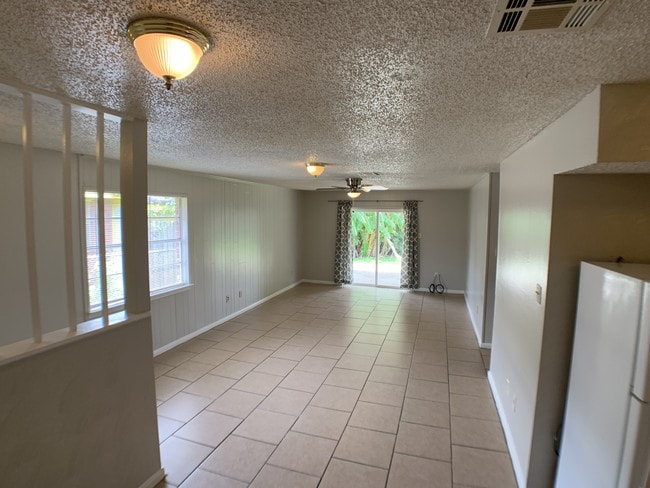Building Photo - 2658 Tifton Ave