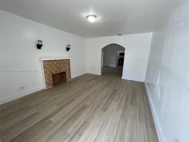 Foto del edificio - 2757 SW 5th St