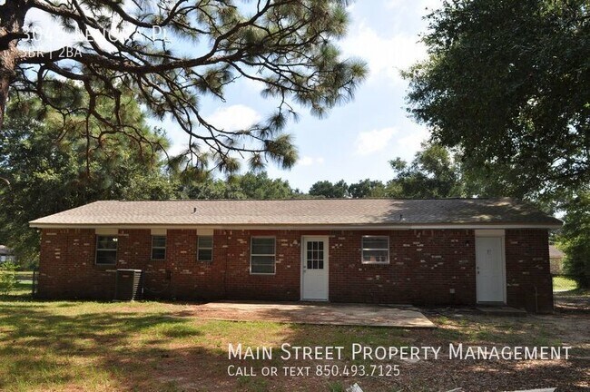 Building Photo - 3045 Lenora Pl