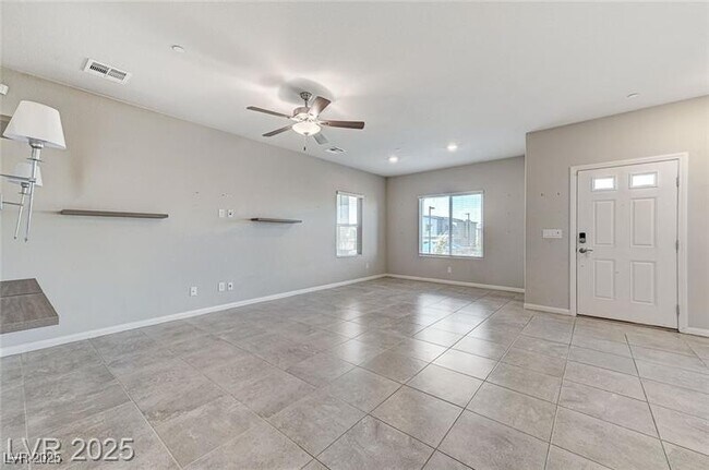 Building Photo - 534 Lassen Falls Ct