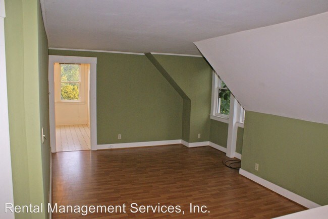 Foto del edificio - 3116-3118 SE 7th Ave
