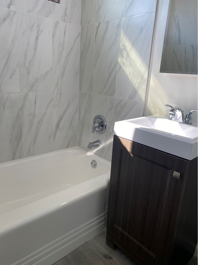 Bathroom - 409 E Harvard St