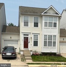 Building Photo - 44308 Silkworth Terrace