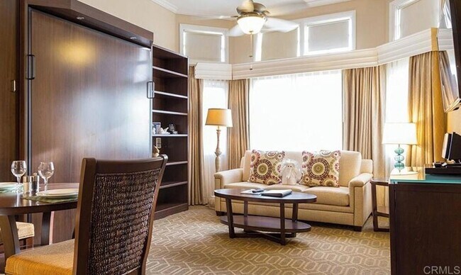 Foto del edificio - 1415 Orange Avenue Unit 301
