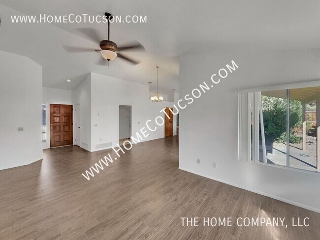 Foto del edificio - 4873 W Hardy Rd