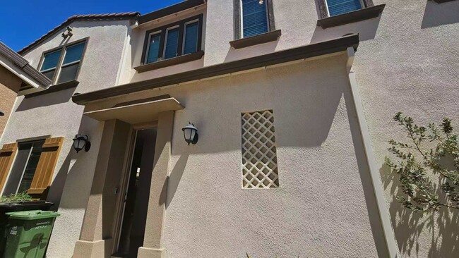 Building Photo - 10582 Trill Way