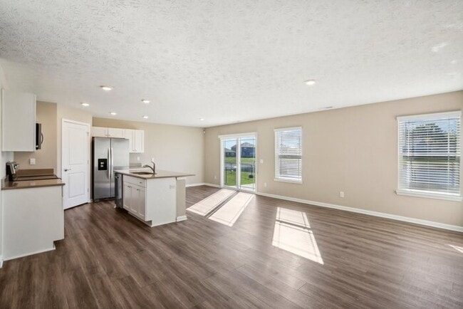 Foto del edificio - Fantastic 3bd/2ba home! Coming soon!