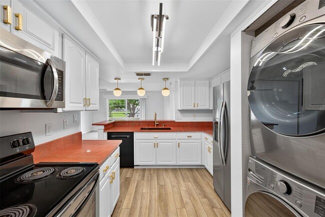 Foto del edificio - 2583 Countryside Blvd