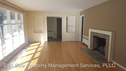 Foto del edificio - 301 Manor Rd