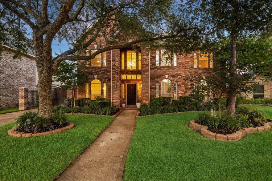 Foto principal - 2350 Seamist Cir
