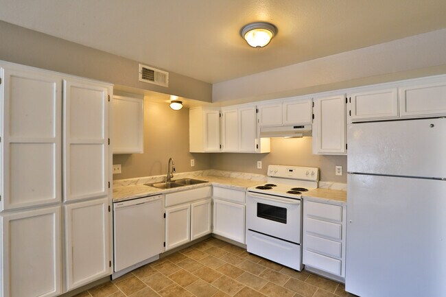 Foto del edificio - 6220 E Greenway St