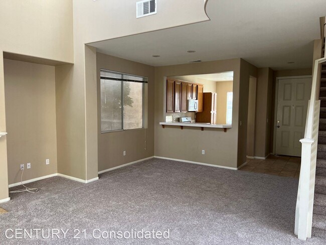 Building Photo - 2 br, 2.5 bath House - 736 Canfield Point ...