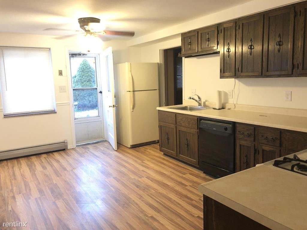 Foto principal - 2805 Custer Ave