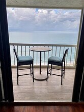 Building Photo - 10600 S Ocean Dr